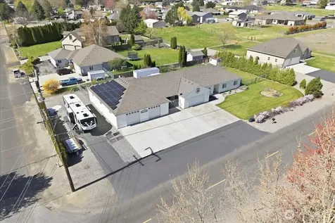 2304 Road 52 Pasco WA 99301