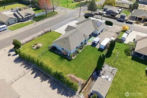 2304 Road 52 Pasco WA 99301
