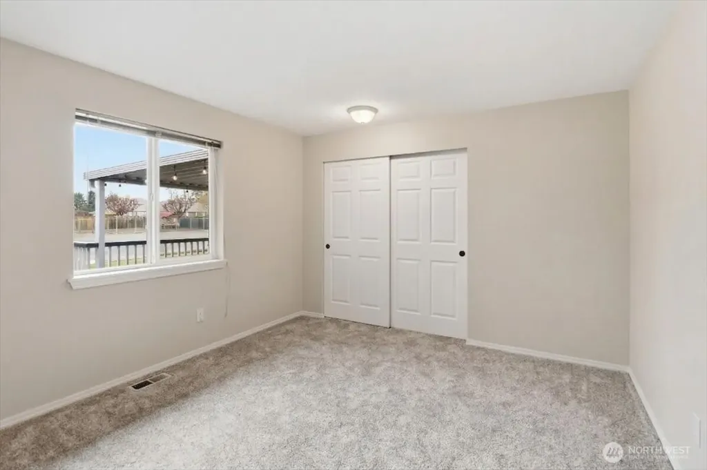 1515 103rd Street E Tacoma WA 98445