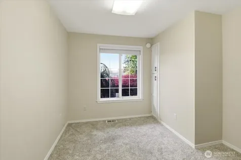 1515 103rd Street E Tacoma WA 98445