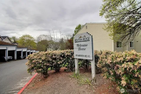 975 Aberdeen Avenue NE Renton WA 98056