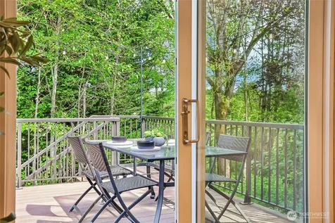 10816 183rd Avenue NE Redmond WA 98052