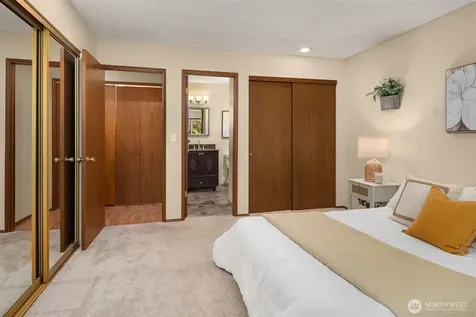 17427 NE 88th Place Redmond WA 98052