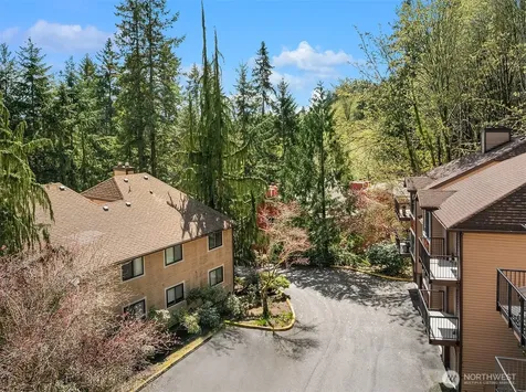 17427 NE 88th Place Redmond WA 98052