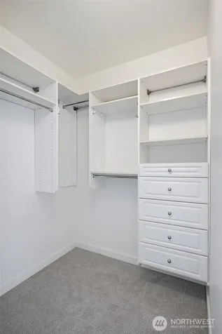 2607 Western Avenue Seattle WA 98121