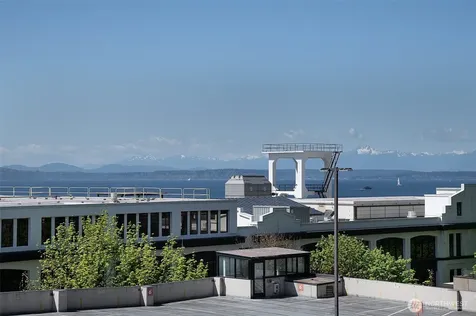 2607 Western Avenue Seattle WA 98121