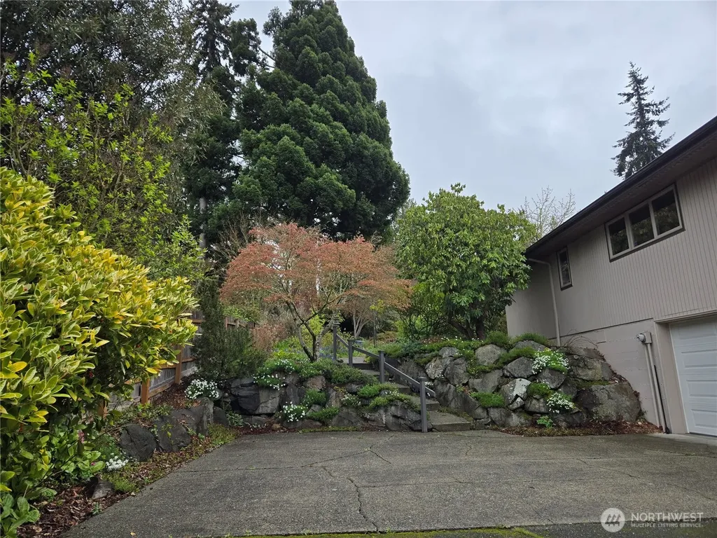 18427 91st Place W Edmonds WA 98026