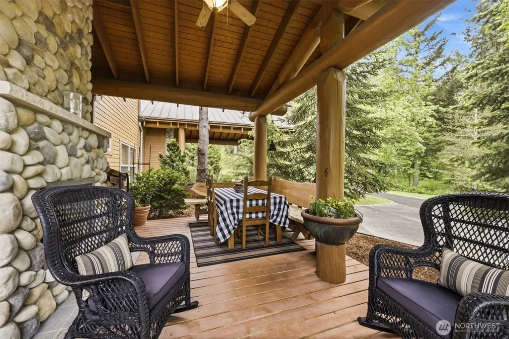 42732 284th Avenue SE Enumclaw WA 98022