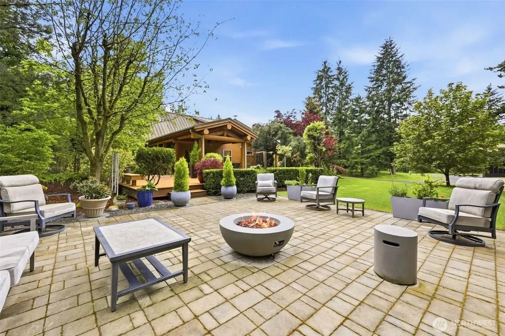 42732 284th Avenue SE Enumclaw WA 98022
