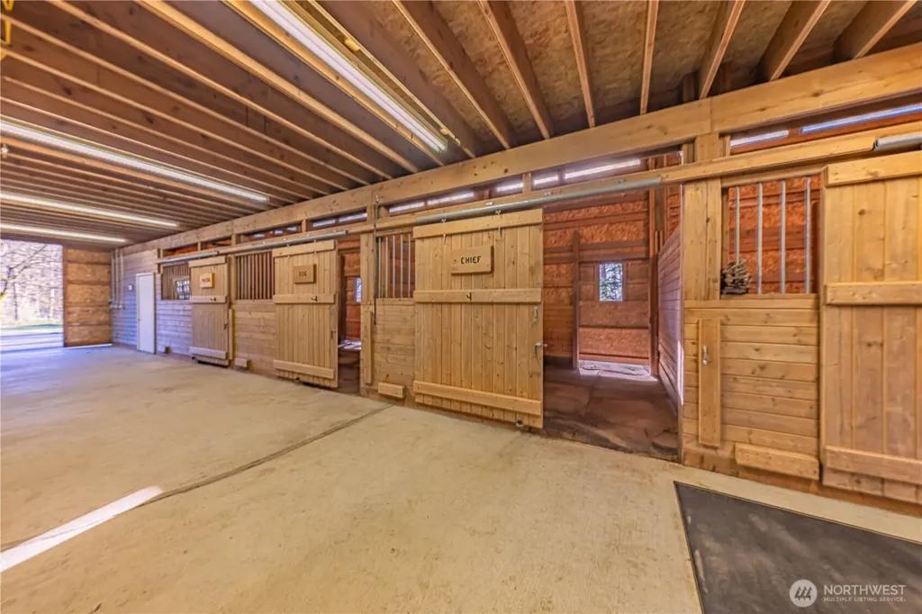 42732 284th Avenue SE Enumclaw WA 98022