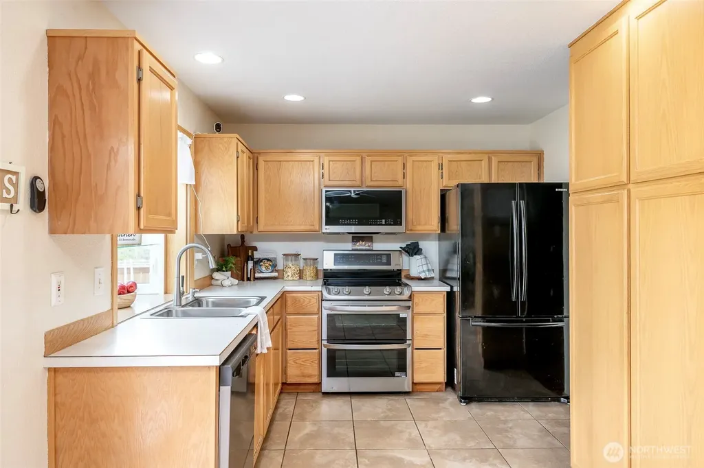 10428 Brighton Street SE Yelm WA 98597