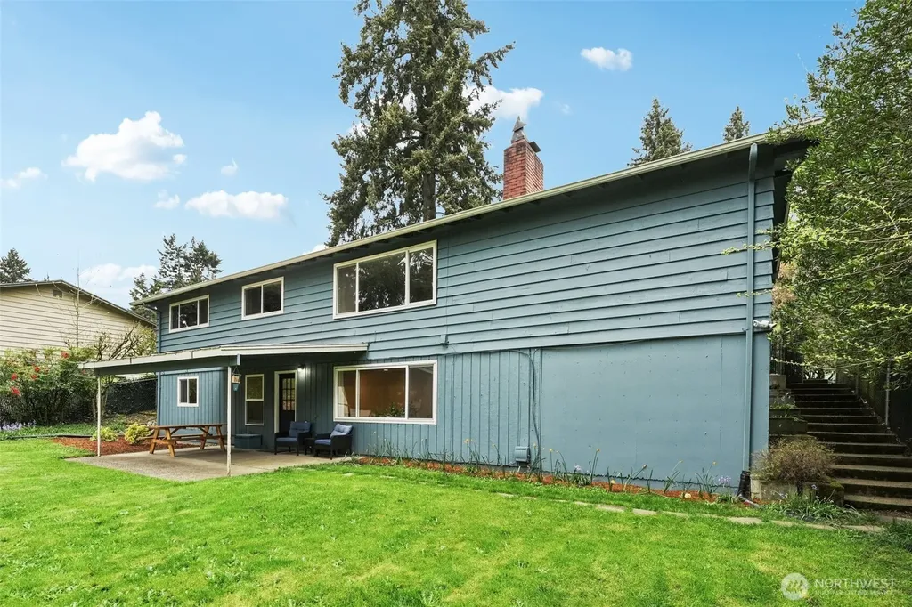 1403 NE 65th Street Vancouver WA 98665