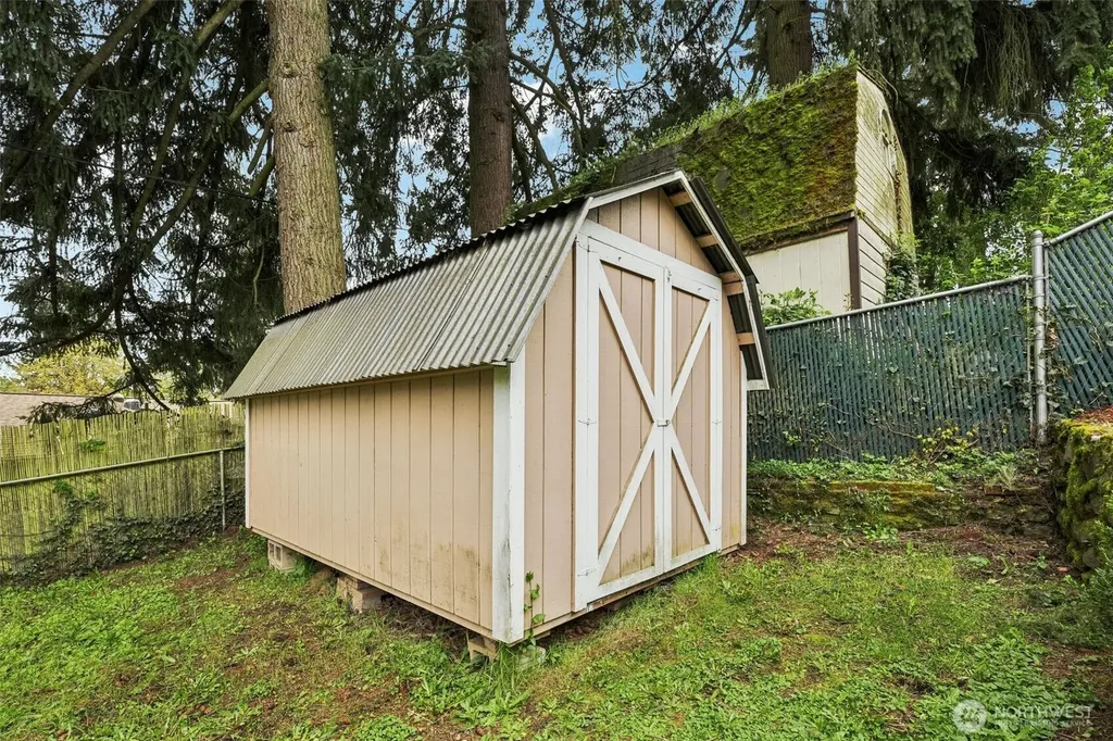 1403 NE 65th Street Vancouver WA 98665