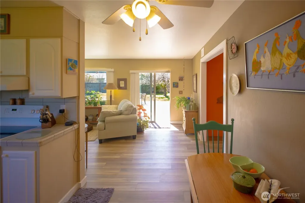 310 E Hillcrest Drive Port Angeles WA 98362