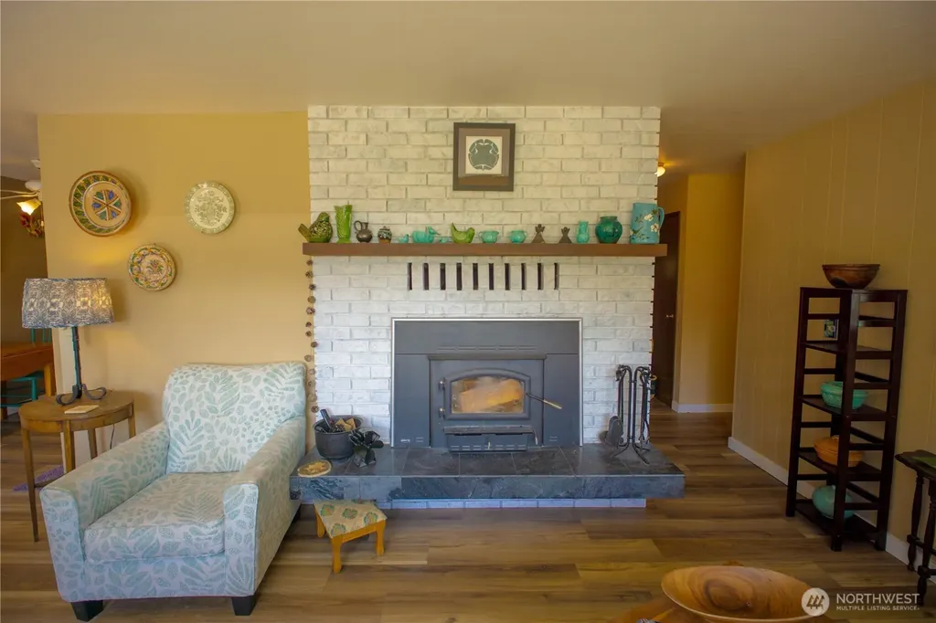 310 E Hillcrest Drive Port Angeles WA 98362