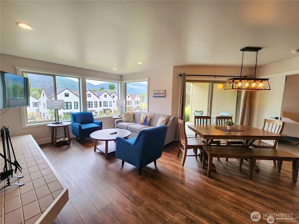 1 Lodge 632-p Manson WA 98831