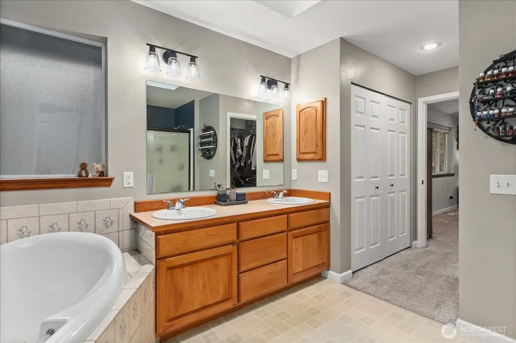 9327 164th Street NE Arlington WA 98223