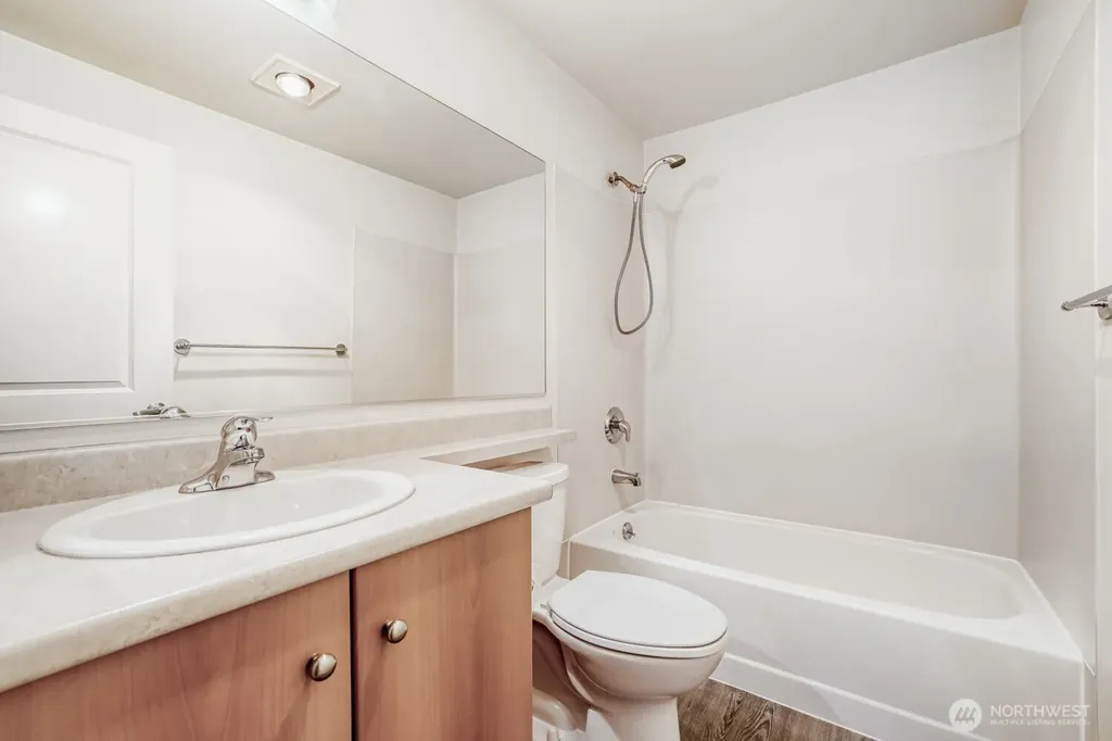 12404 E Gibson Road Everett WA 98204