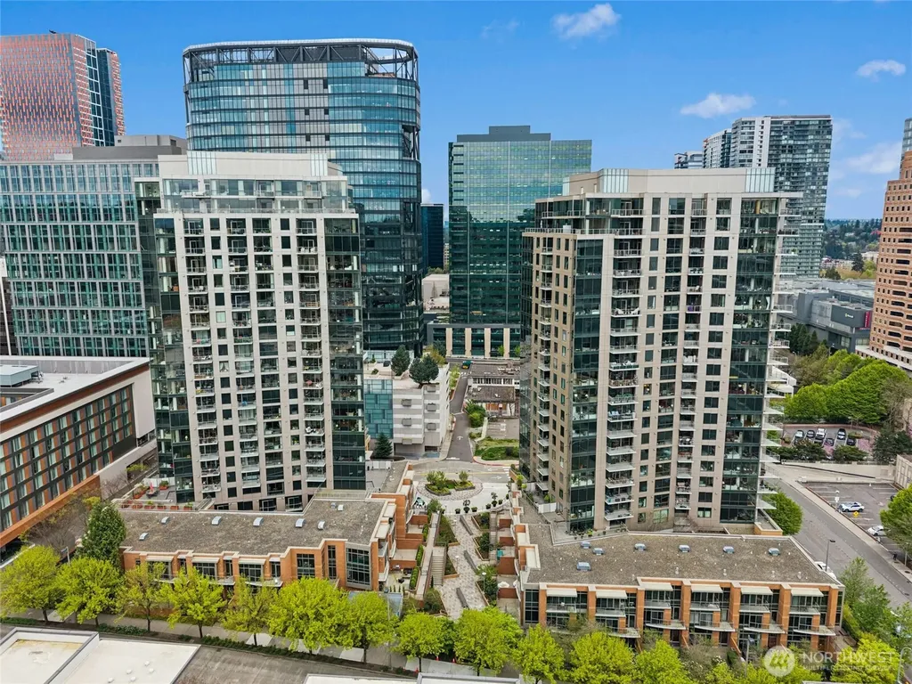 10650 NE 9th Place Bellevue WA 98004