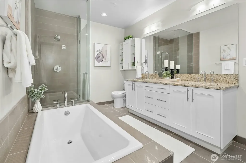 10650 NE 9th Place Bellevue WA 98004