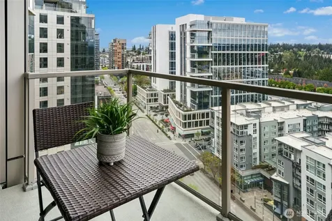 10650 NE 9th Place Bellevue WA 98004