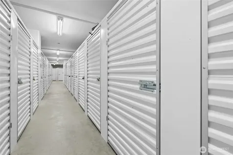 10650 NE 9th Place Bellevue WA 98004