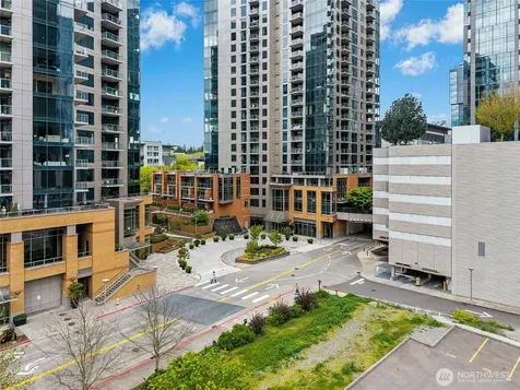 10650 NE 9th Place Bellevue WA 98004