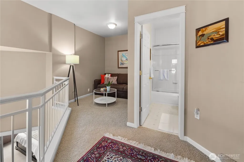 8630 113th Lane NE Kirkland WA 98033