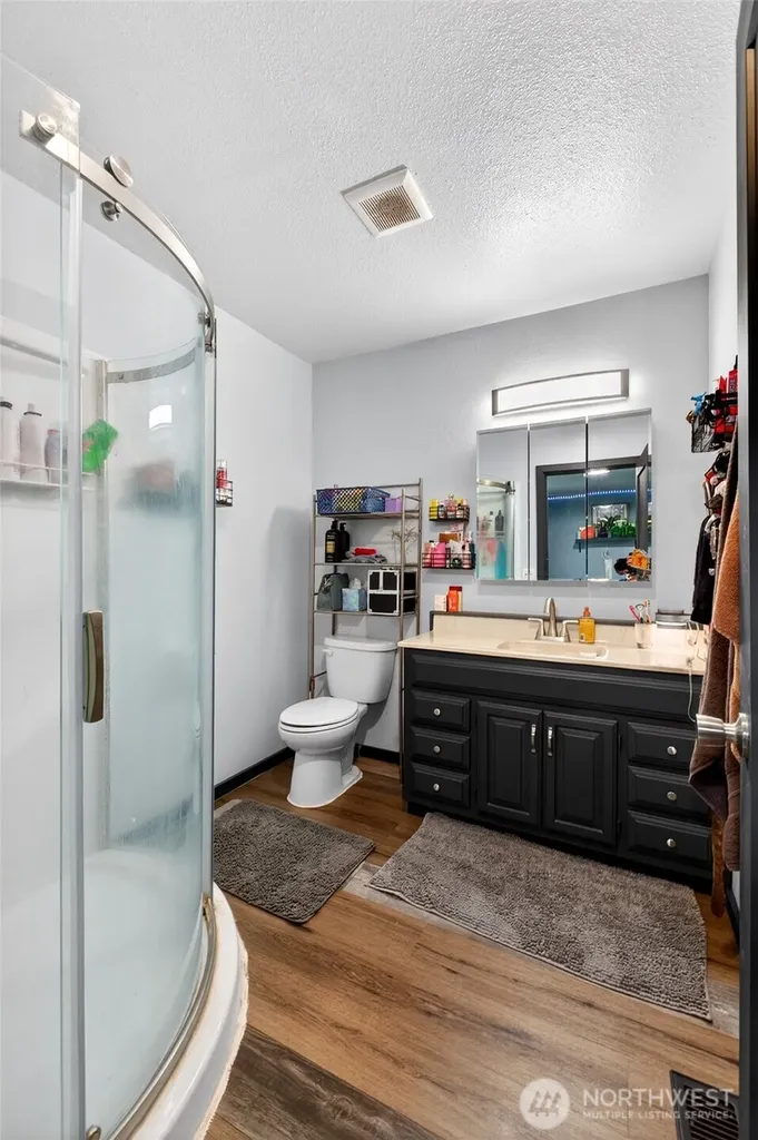 32113 98th Avenue E Eatonville WA 98328