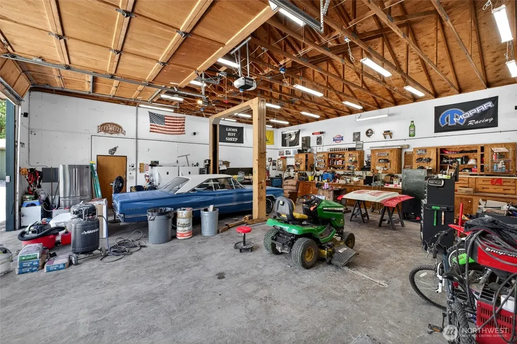 32113 98th Avenue E Eatonville WA 98328
