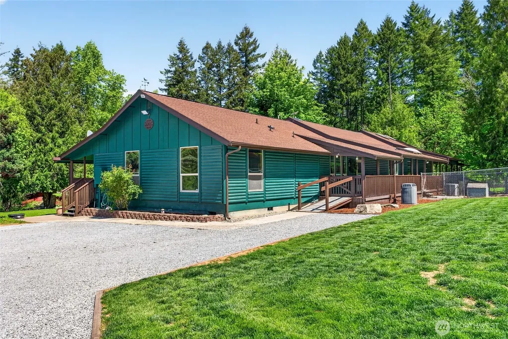 32113 98th Avenue E Eatonville WA 98328