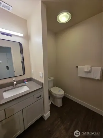 1 Lodge 609-o Manson WA 98831