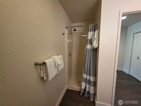 1 Lodge 609-o Manson WA 98831