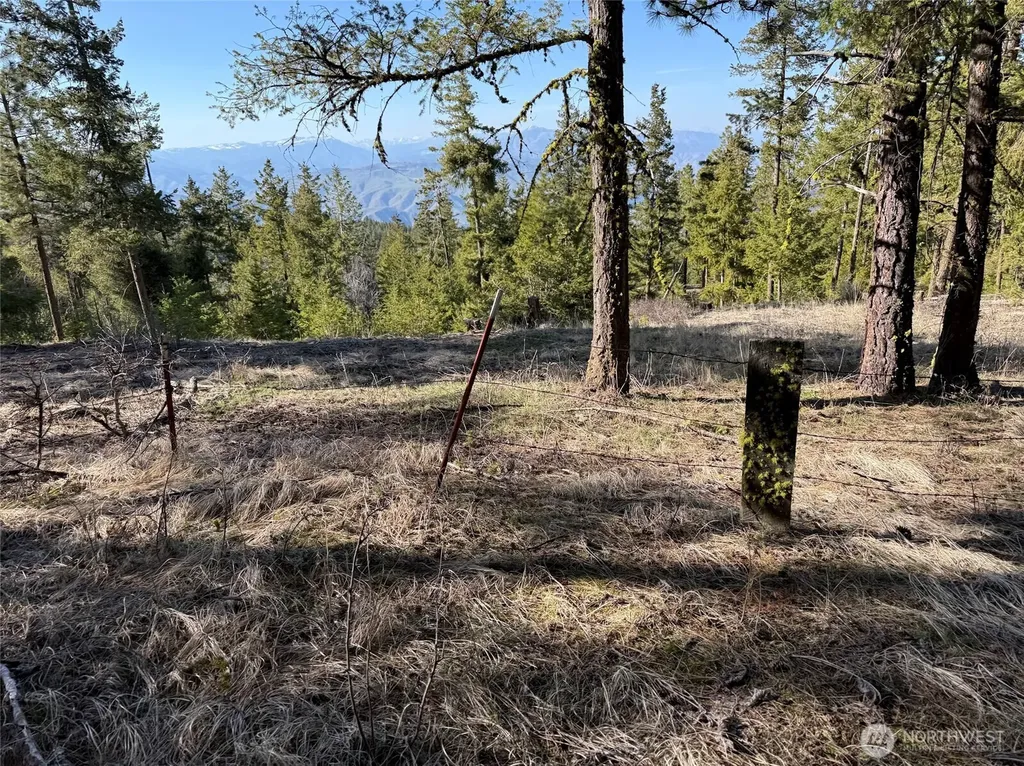 109 Fir Road East Wenatchee WA 98802