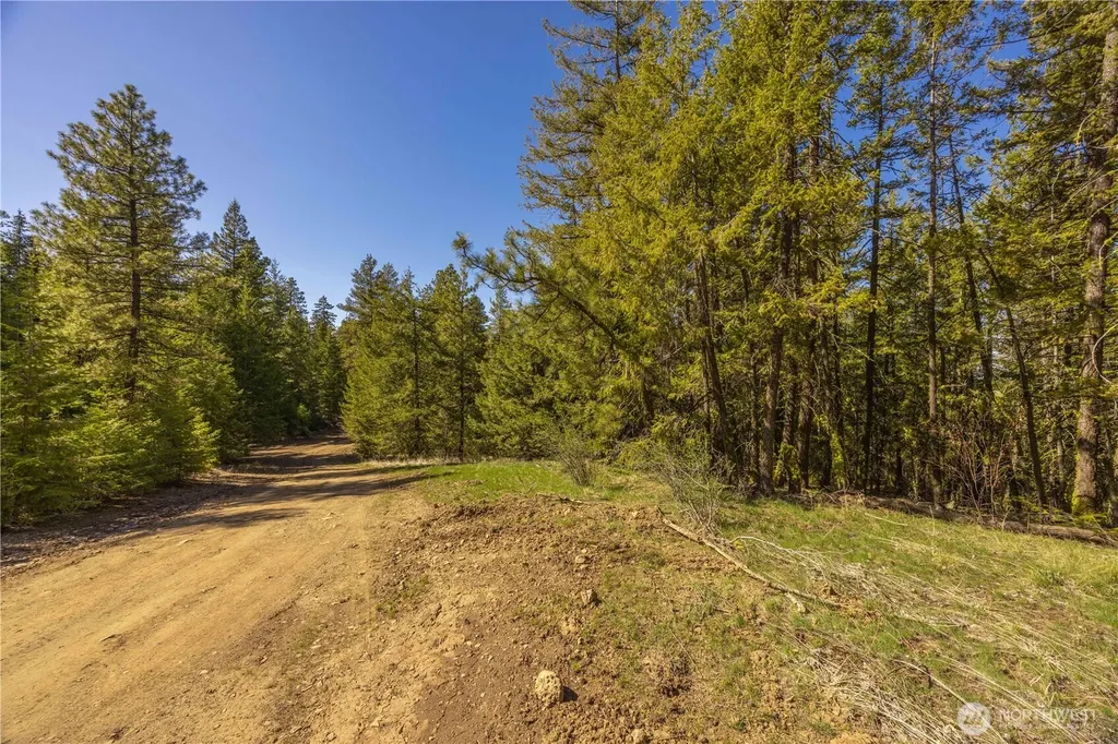 109 Fir Road East Wenatchee WA 98802