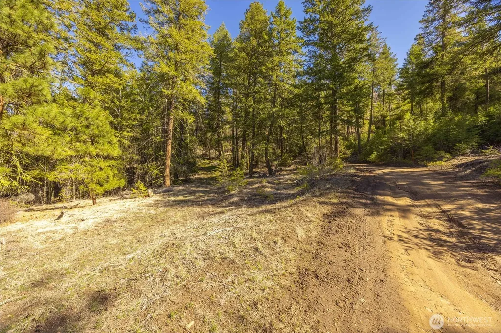 109 Fir Road East Wenatchee WA 98802