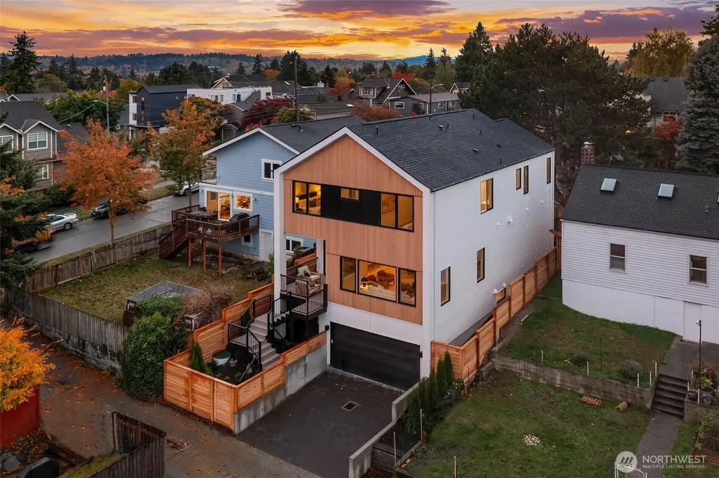 7506 18th Avenue NW Seattle WA 98117