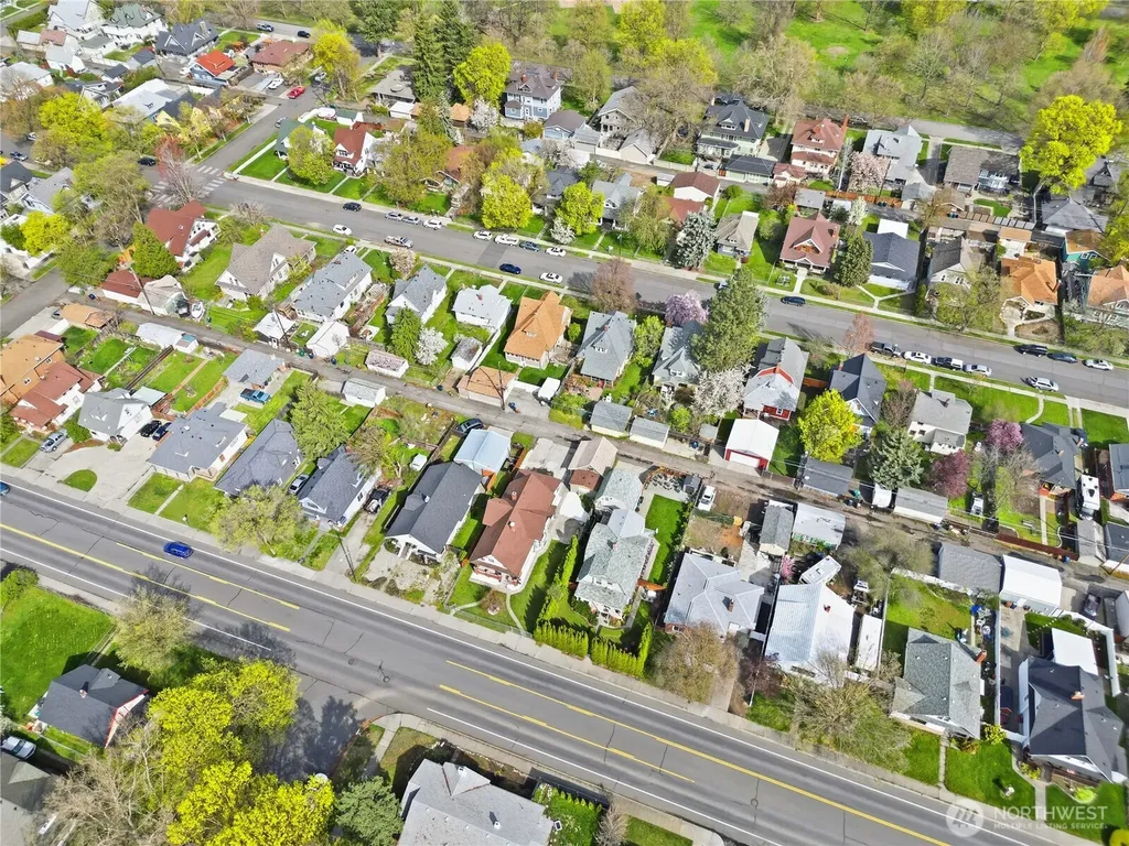 434 W Buckeye Avenue Spokane WA 99205