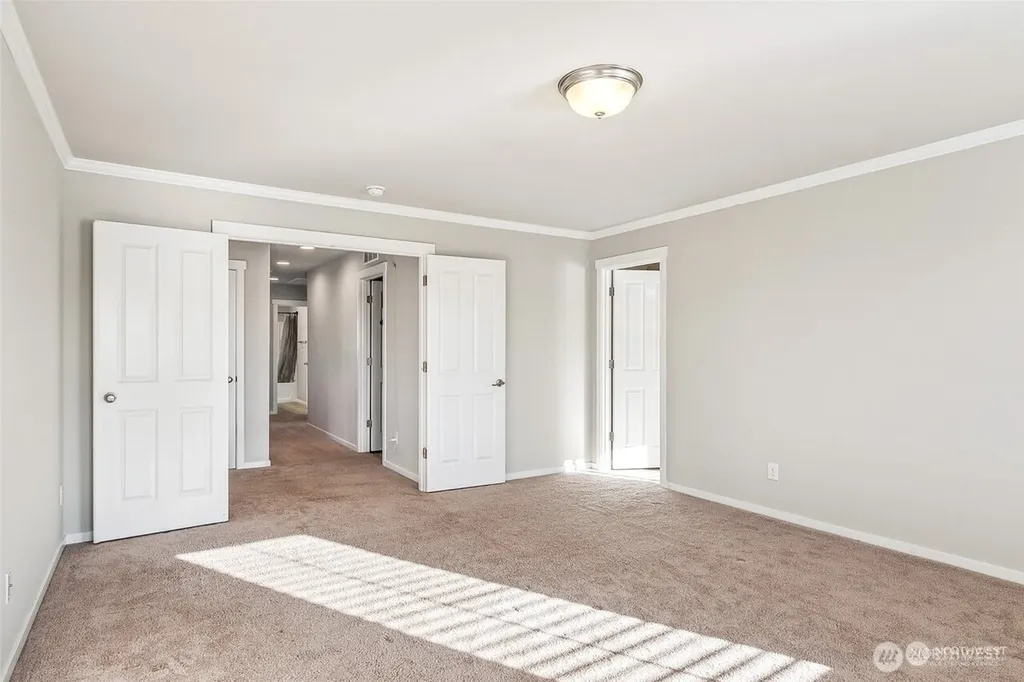 6930 Oleander Ave NE Lacey WA 98516