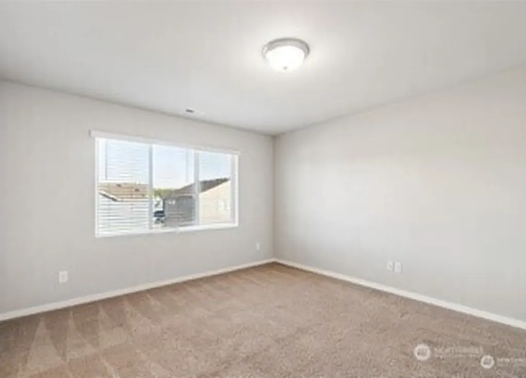 6930 Oleander Ave NE Lacey WA 98516