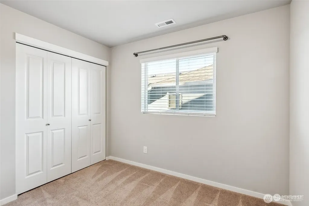 6930 Oleander Ave NE Lacey WA 98516