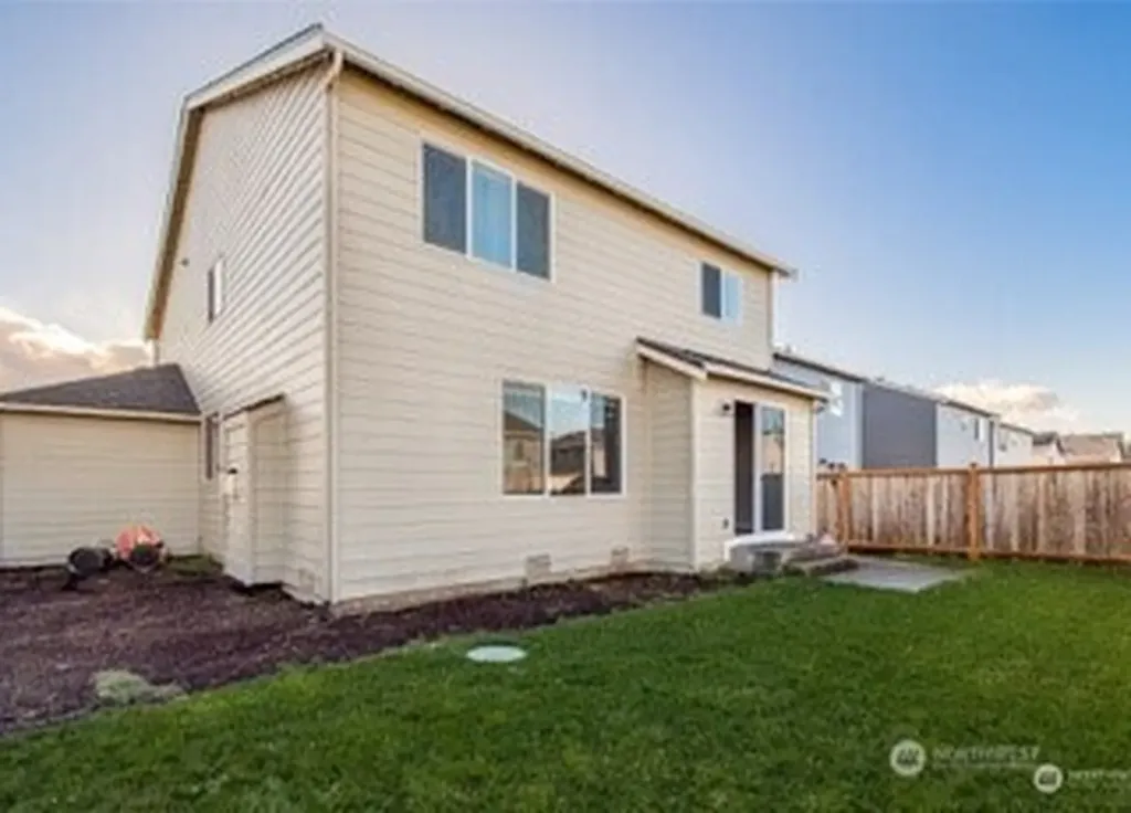 6930 Oleander Ave NE Lacey WA 98516