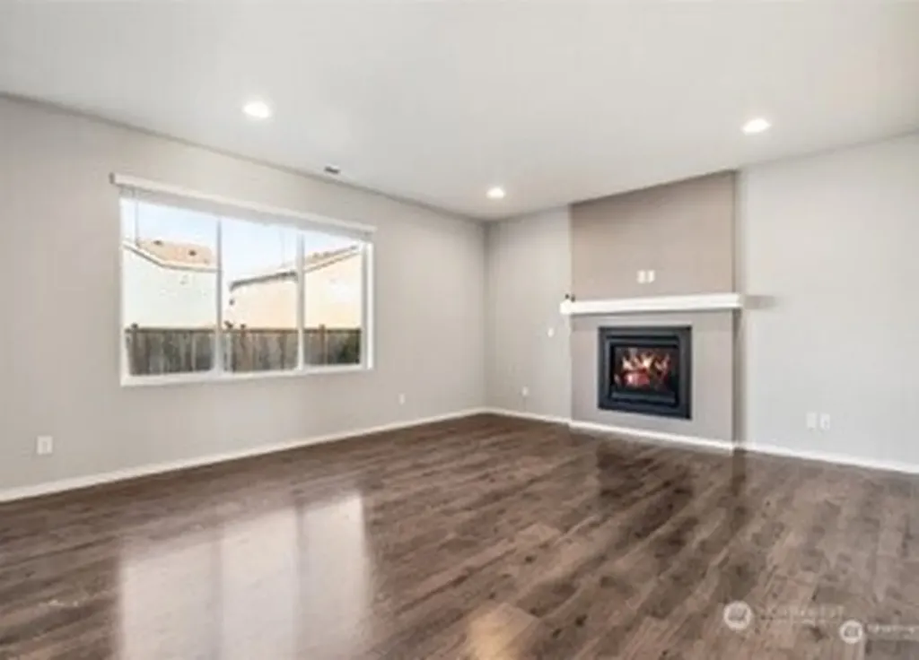 6930 Oleander Ave NE Lacey WA 98516