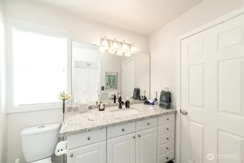 2443 55th Avenue SW Seattle WA 98116