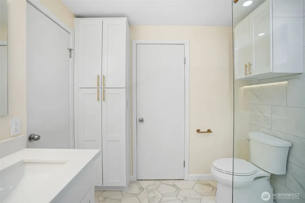 13147 113th Place NE Kirkland WA 98034