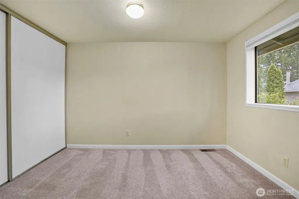 13147 113th Place NE Kirkland WA 98034