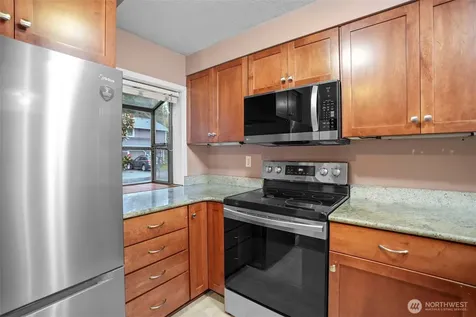 13147 113th Place NE Kirkland WA 98034