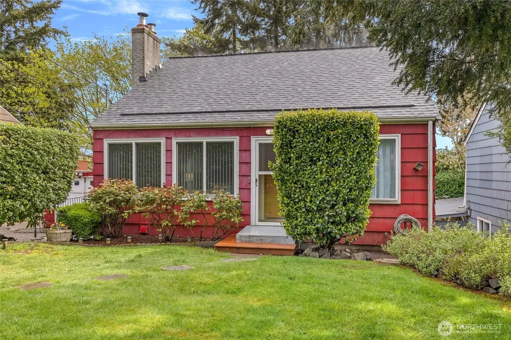 10850 26th Avenue S Seattle WA 98168