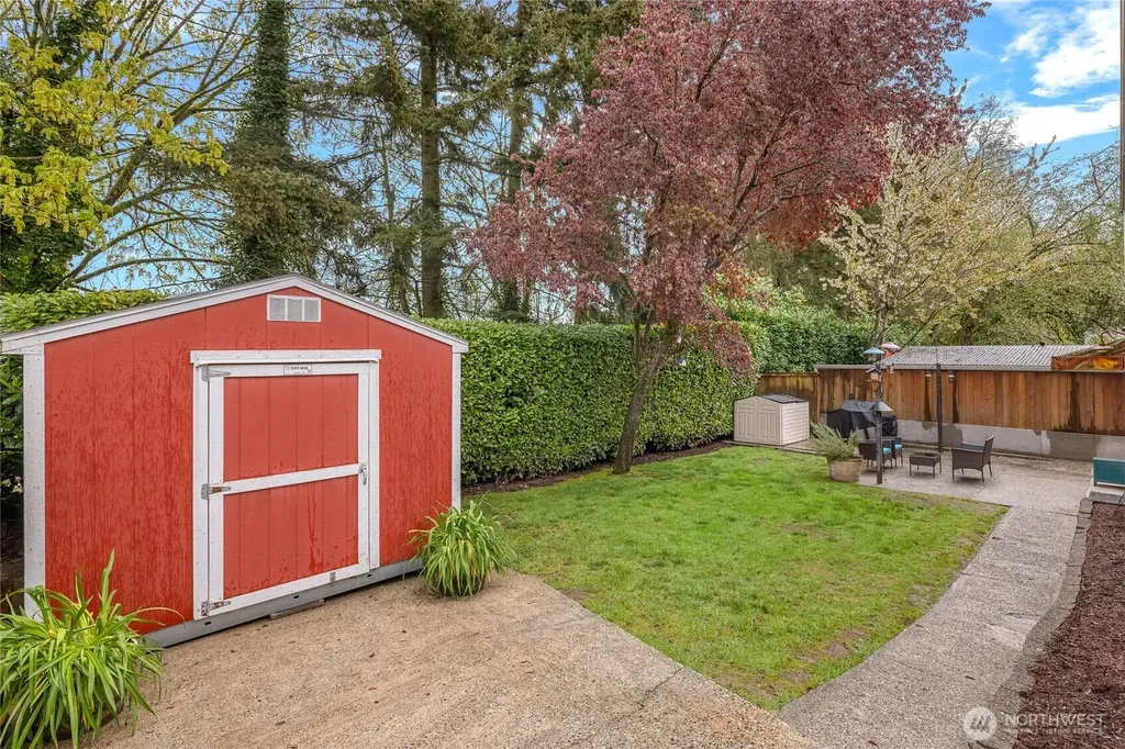 10850 26th Avenue S Seattle WA 98168