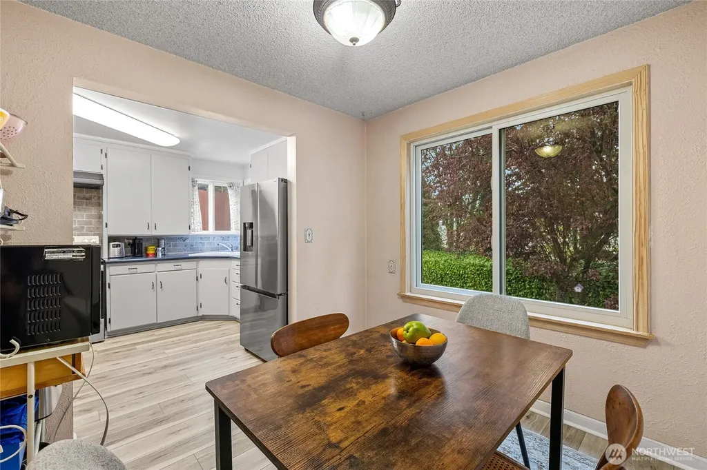 10850 26th Avenue S Seattle WA 98168